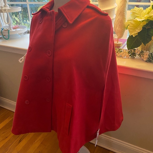Red wool poncho coat ❤️😍🥰❤️😍🥰❤️😍🥰 - Picture 3 of 13